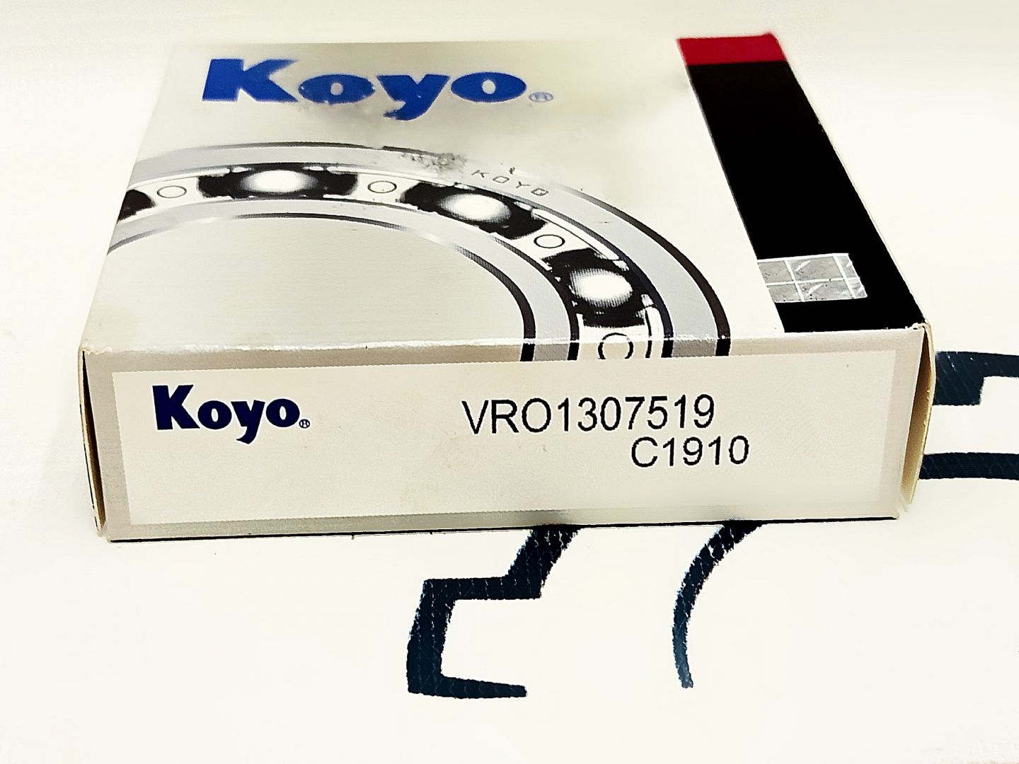Подшипник вторичного вала КПП ГАЗель 3302/Бизнес/Next (ролик.) (30x75x19) "KOYO" (VRO1307519)